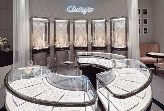 A New Chapter— Cove Magazine in Sanctuary Cove, QLD