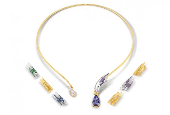 Divine Absence — Cove Magazine in Sanctuary Cove, QLD